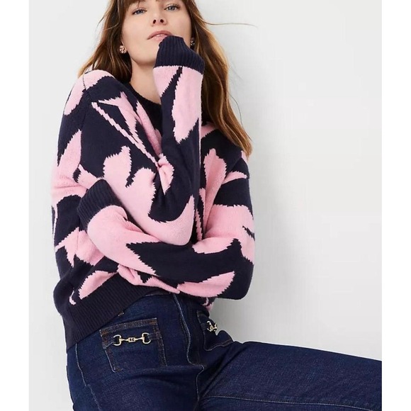 Ann Taylor FLORAL‎ WEDGE SWEATER IN PINK BELLINI Size XL - Picture 4 of 8